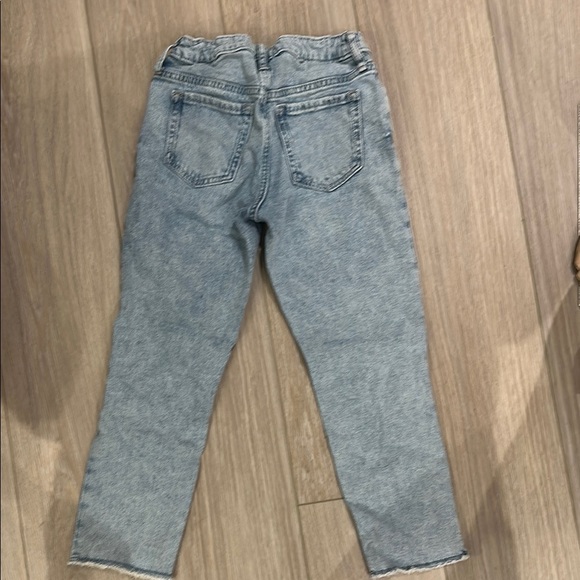 GAP Kids Blue Distressed Jeans - Picture 7 of 7